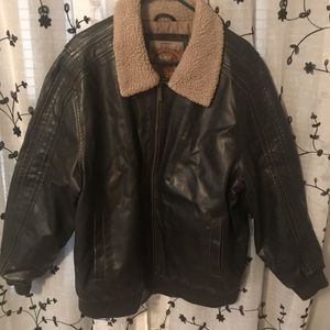 Leather jacket great condition XL in size